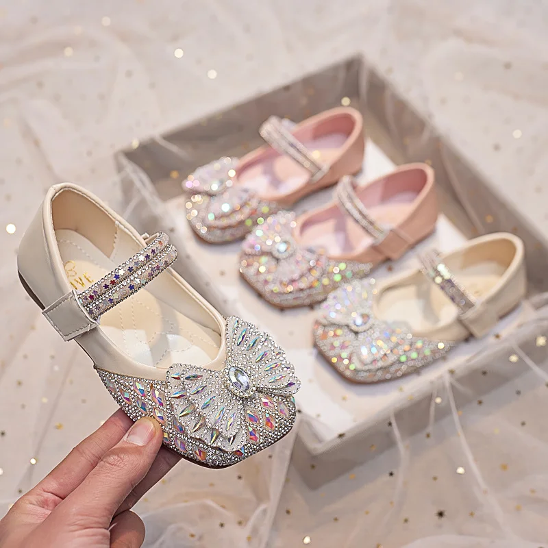 Детские блестящие босоножки с бантом на весну/лето