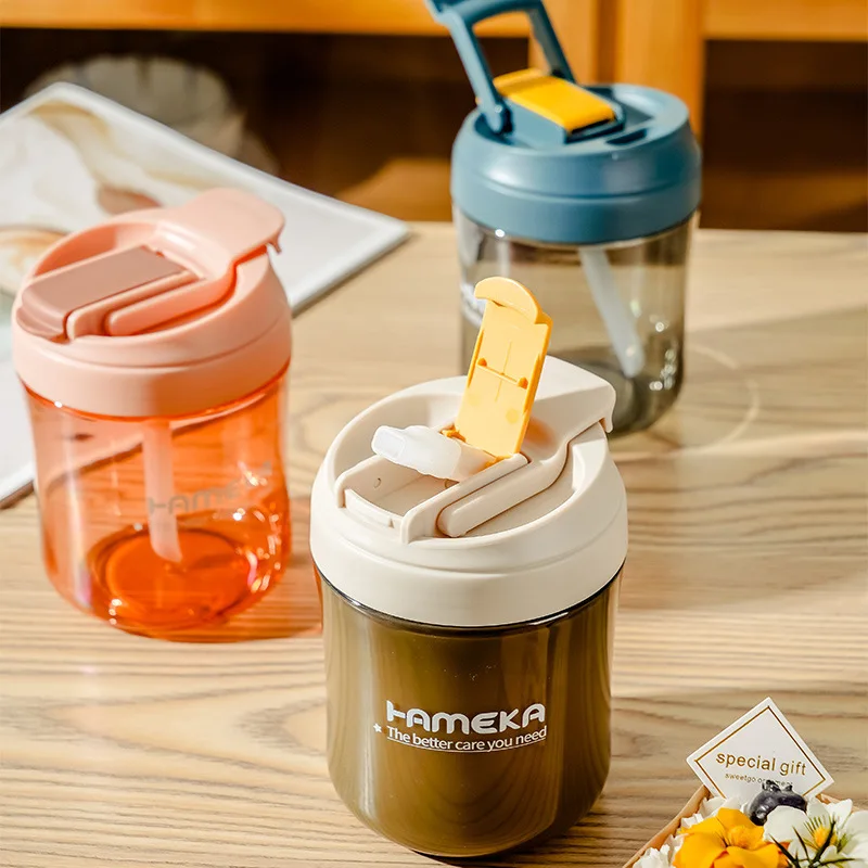 

Cute Water Bottles with Straw Plastic Portable Creative Drinking Bottle Leak-proof Drinkware for Drinking Milk Coffee Tea