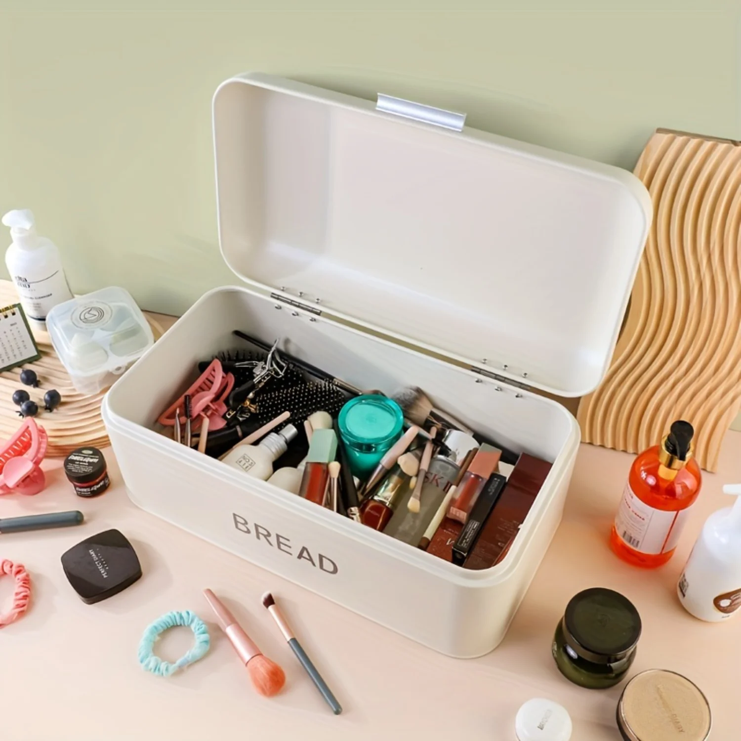 Железная хлебница в скандинавском стиле с откидной крышкой — большая