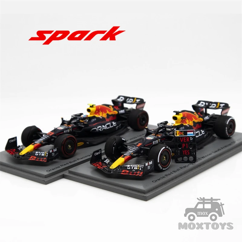 Модель автомобиля из смолы Spark 1:43 2022 F1 RB RB18 No.11 S. Перес S /No.1 Max Winner