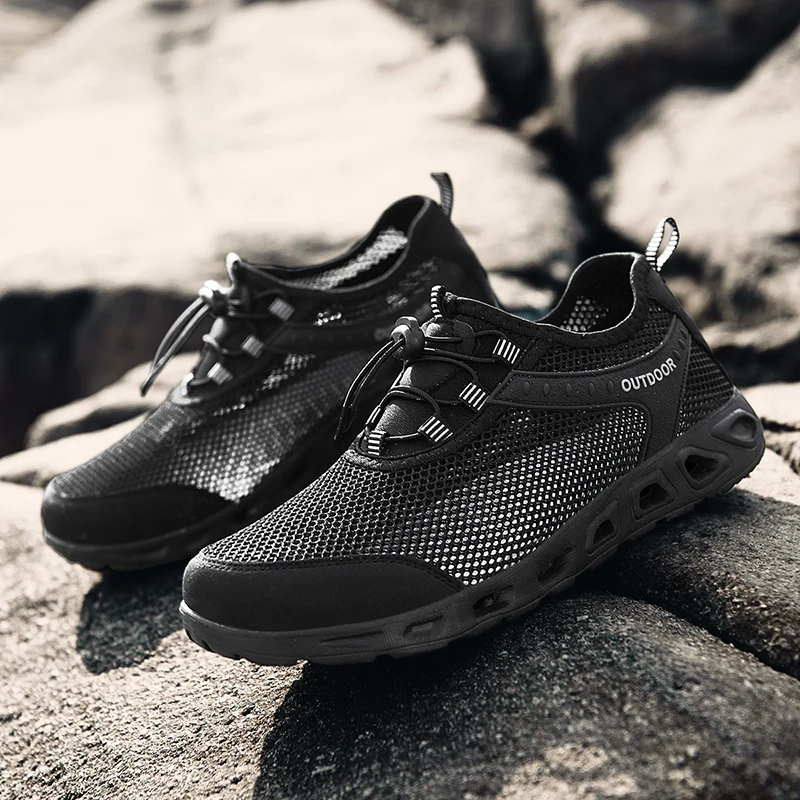 Summer Men Water Shoes Flat Mesh Wading Shoes Outdoor Breathable Barefoot Sneakers Plus Size 39~47