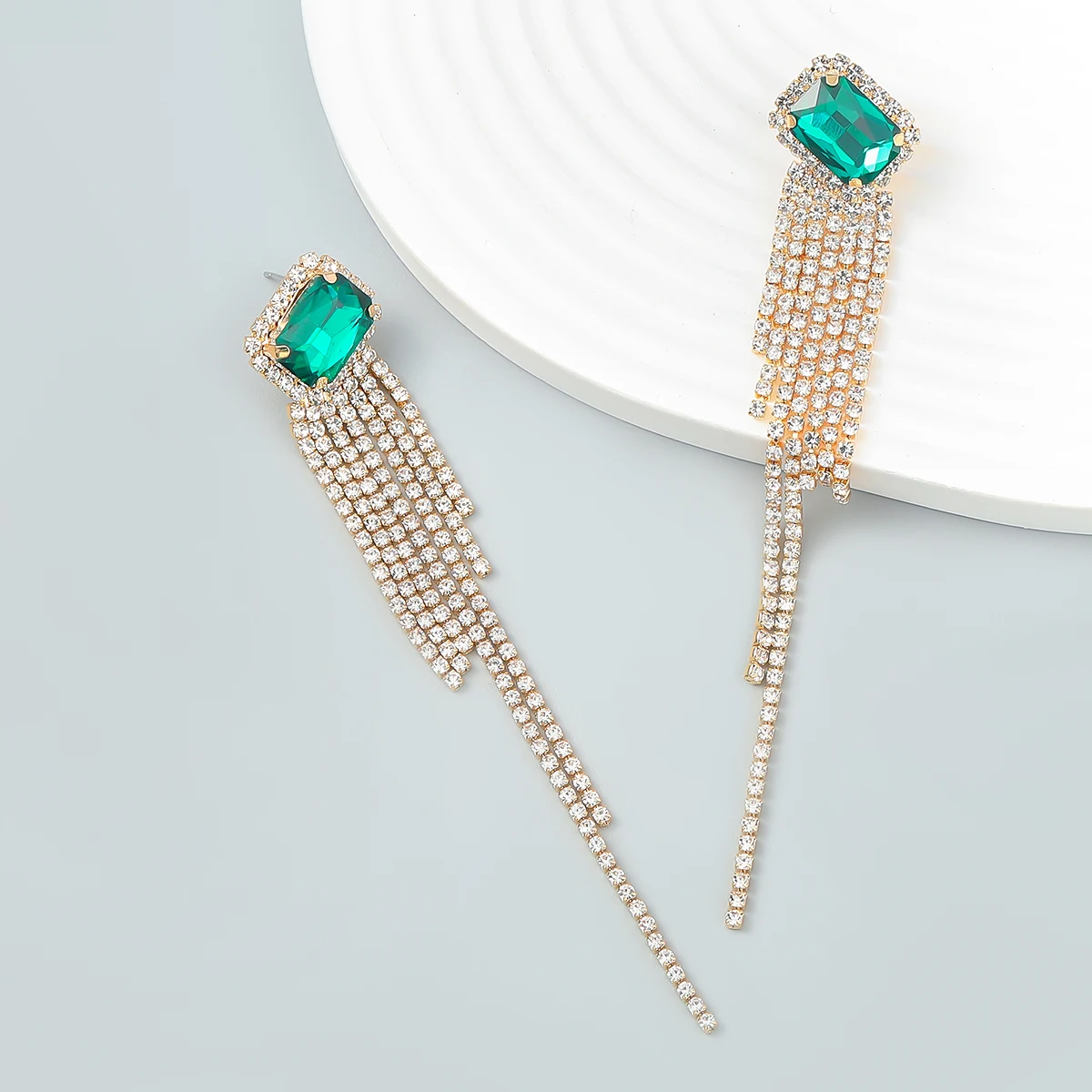 

Pauli Manfi Trend Metal Glass Rhinestone Long Tassel Earrings School Party Simple Statement Earrings Women's Elegant Jewelry