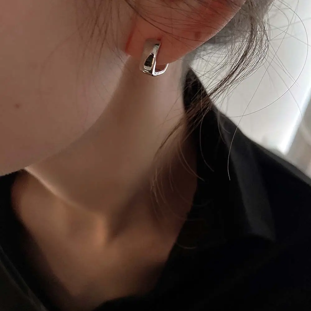 

Korean Style Square Hoop Earrings Female Women Men Retro Personality Geometric Hip-hop Ear Buckle Earrings Punk Earrings Jewelry