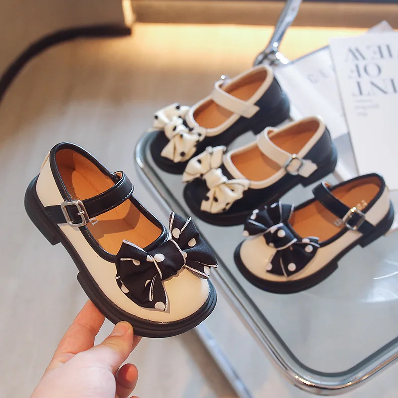 

2022 autumn girls princess shoes shallow mouth single shoes soft sole bow small leather shoes student shoes birthday gift