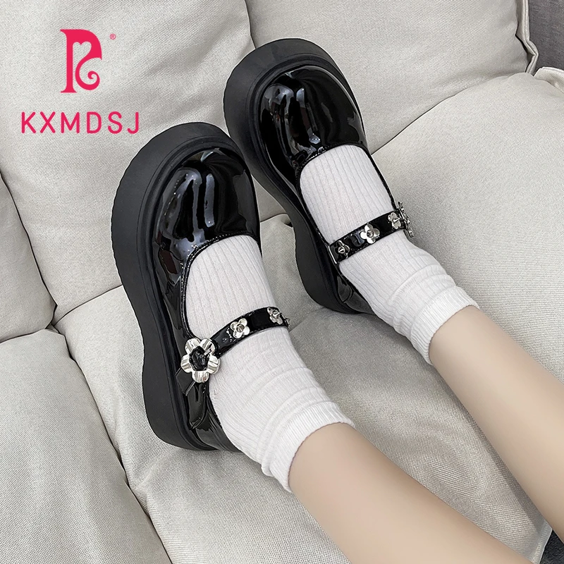 

2022 New Mary Janes Shoes for Women Spring Autumn Fashion Metal Flower Buckle Women Lolita Shoes Japan Style Student Shoes