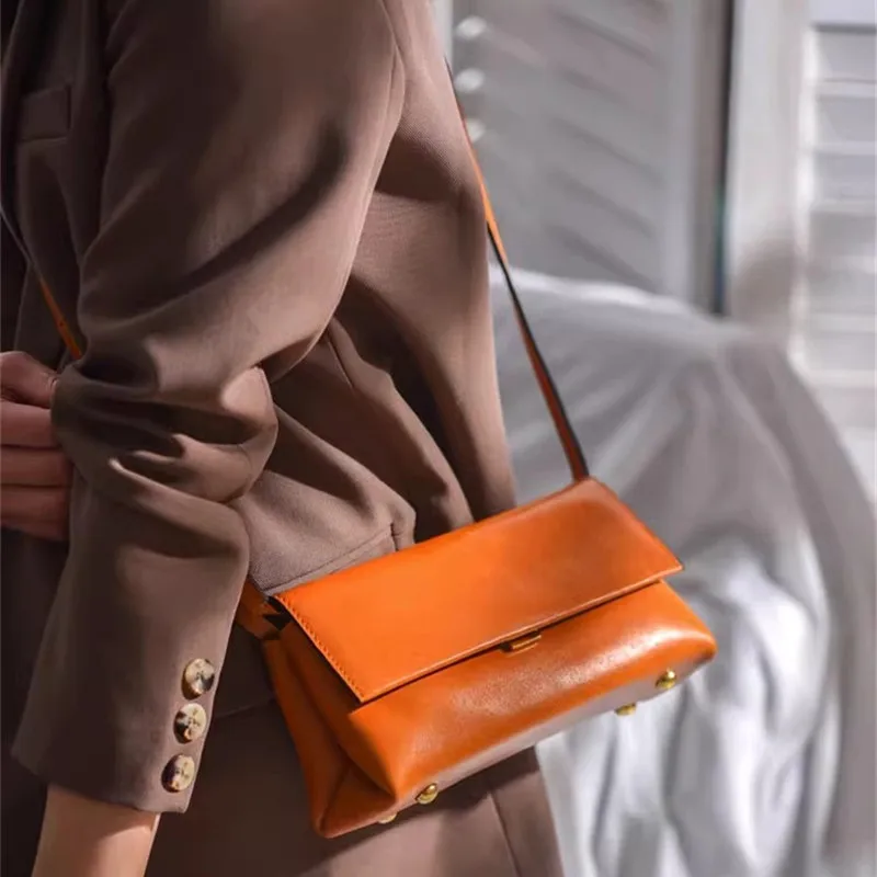 Женская дизайнерская сумка из воловьей кожи простая повседневная Уличная на