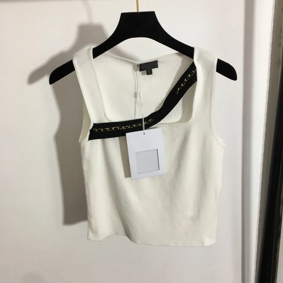 

Футболка женская хлопковая однотонная, брендовая пикантная блузка с вышивкой, пикантный укороченный свободный кроп-топ с коротким рукавом