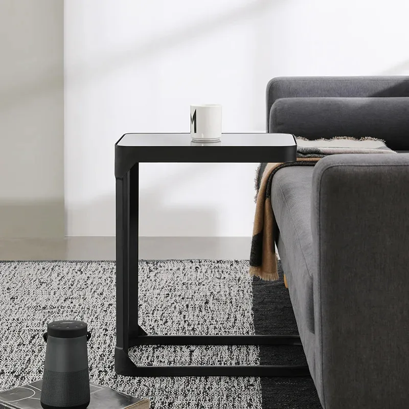 Decorway Обеденный стол Decor De Desksign Lowroom Gla Столы Стол для гостиной Металлические столы