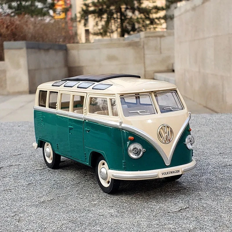 

1:24 Volkswagen VW T1 BUS Alloy Car Die Cast Toy Car Model Sound and Light Children's Toy Simulation Collection Gifts Boys