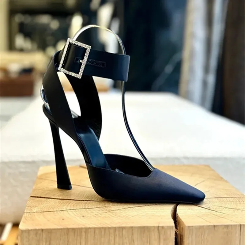 Women's sandals 2023 spring new fashion rhinestone square buckle thin heel bun square head back hollow high heel Roman shoes