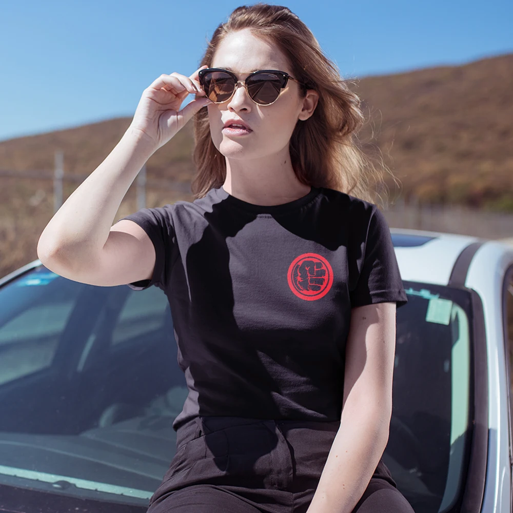 

Disney Marvel Tshirt The Avengers Hulk Logo Print Black Tops Tumblr Fashion Street Women Clothes Superhero Series Female T-shirt