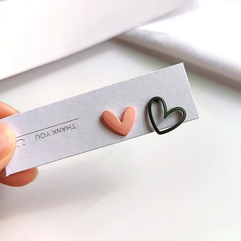 Серьги-гвоздики SUFANHYD сердечки желтые синие