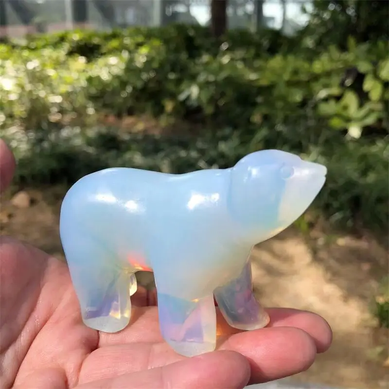 

Натуральный опалит, резная фигурка медведя