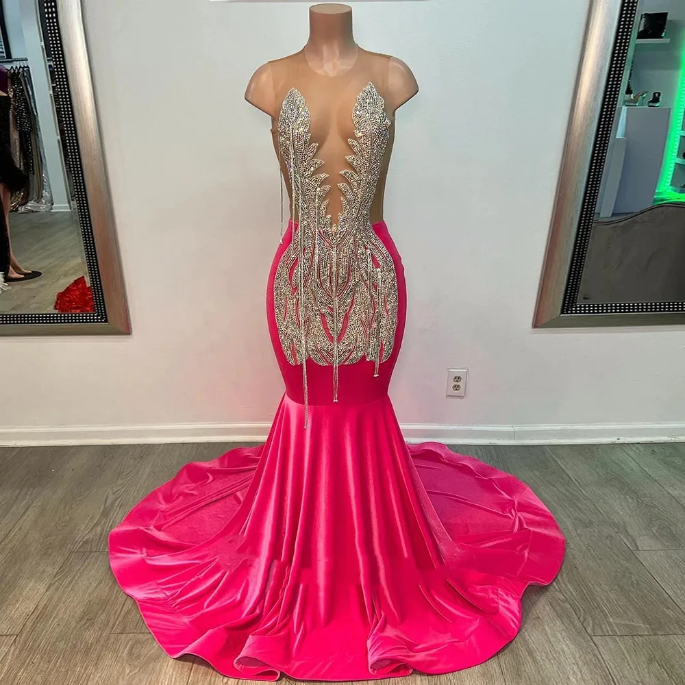 

Sexy Luxury Mermaid Black Girls Prom Dresses 2023 African Graduation Party Gowns Velvet Gorgeous Major Beading Evening Wear