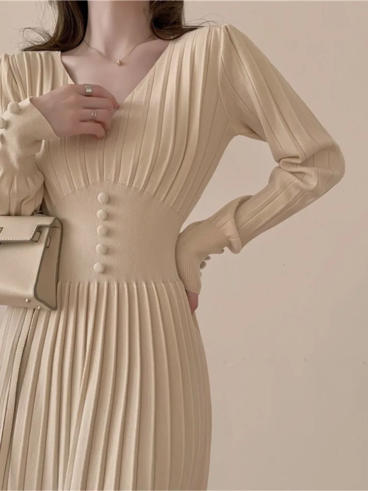

Elegant Pleated Sweater Dress Chic and Women's Slim French Femme Vestido Spring Autumn Winter Fashion Single-Breasted