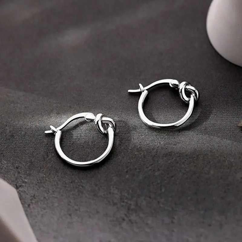 

2022 Trendy Punk Metal Hoop Earring For Woman Girls Vintage Knot Circle Statement Earrings Accessories Unique Creative Jewelry