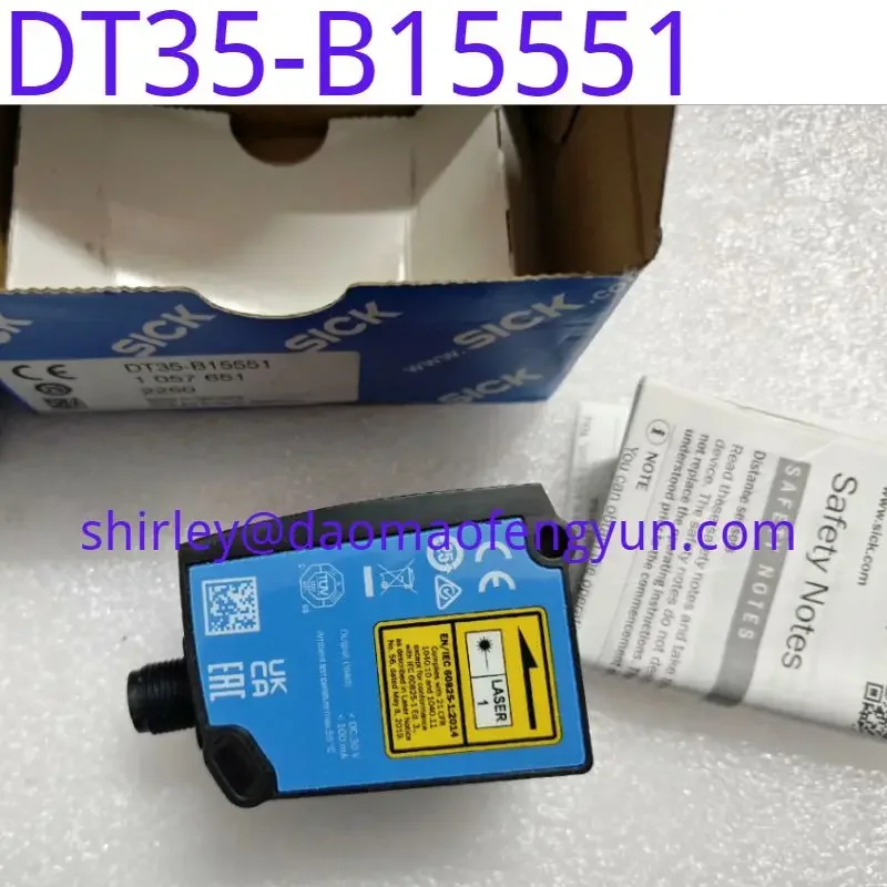 Совершенно новый оригинальный лазерный дальномер DT35-B15551 1057651