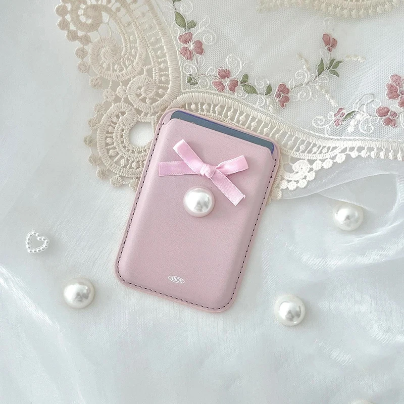 Чехол для телефона с бантом и жемчугом