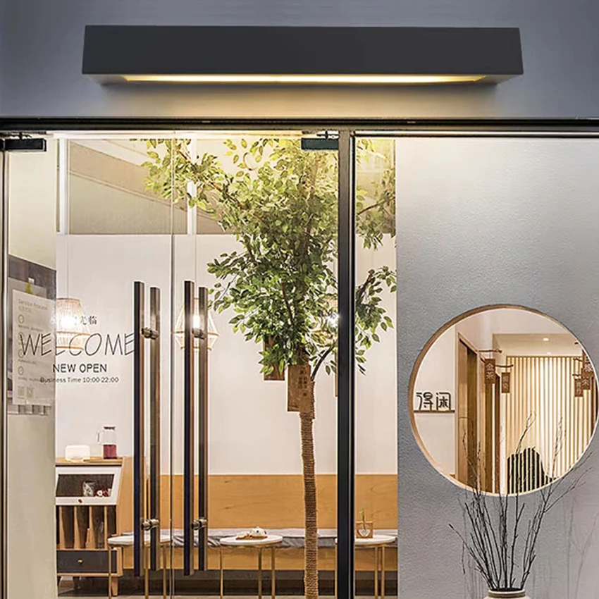 

Настенный светильник Arcatech IP65