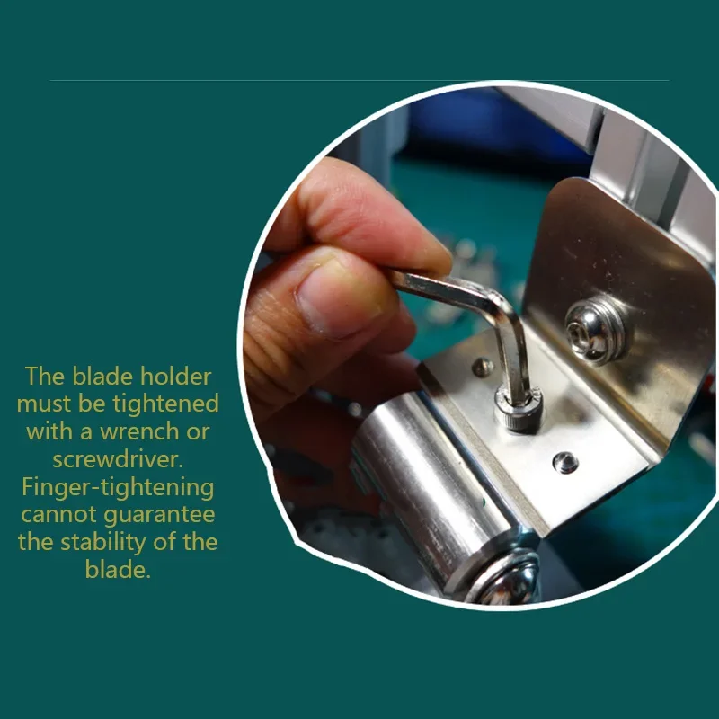 XM-01 Маленький ручной разделитель кожи/скребок для кожи и хромированного дубления