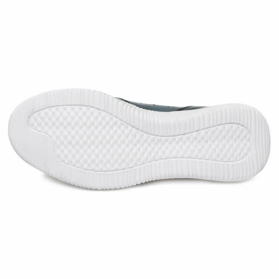 

Men Casual Shoes