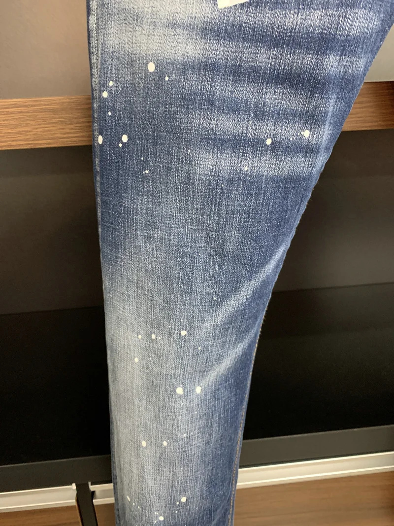 DSQUARED2 Men's/Women's Washed Blue Simple Slim-Fit Stretch Hole Patch Jeans 9626