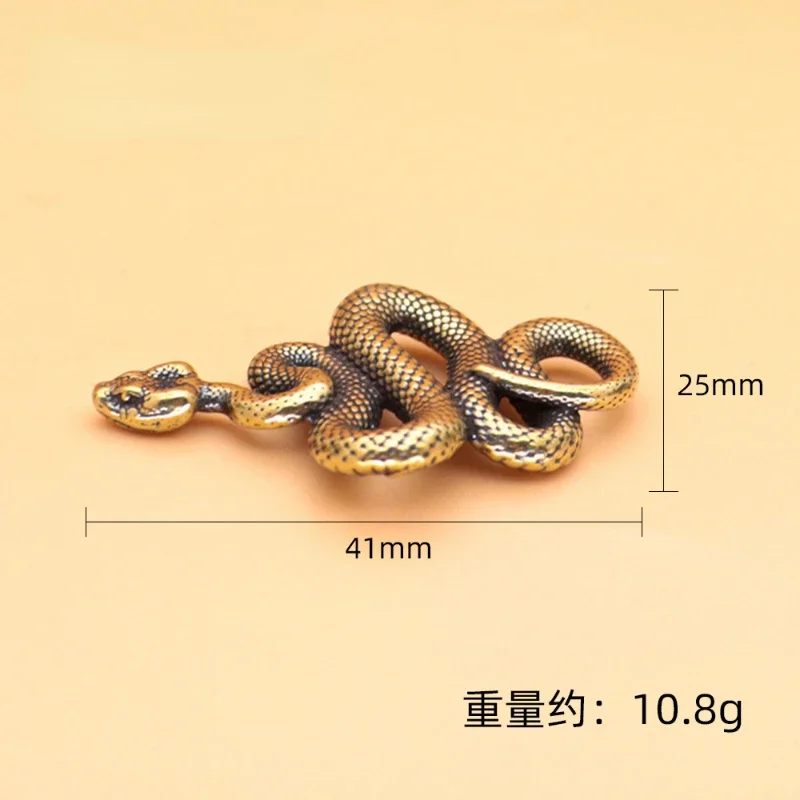 

Мини-статуя дракона из латуни