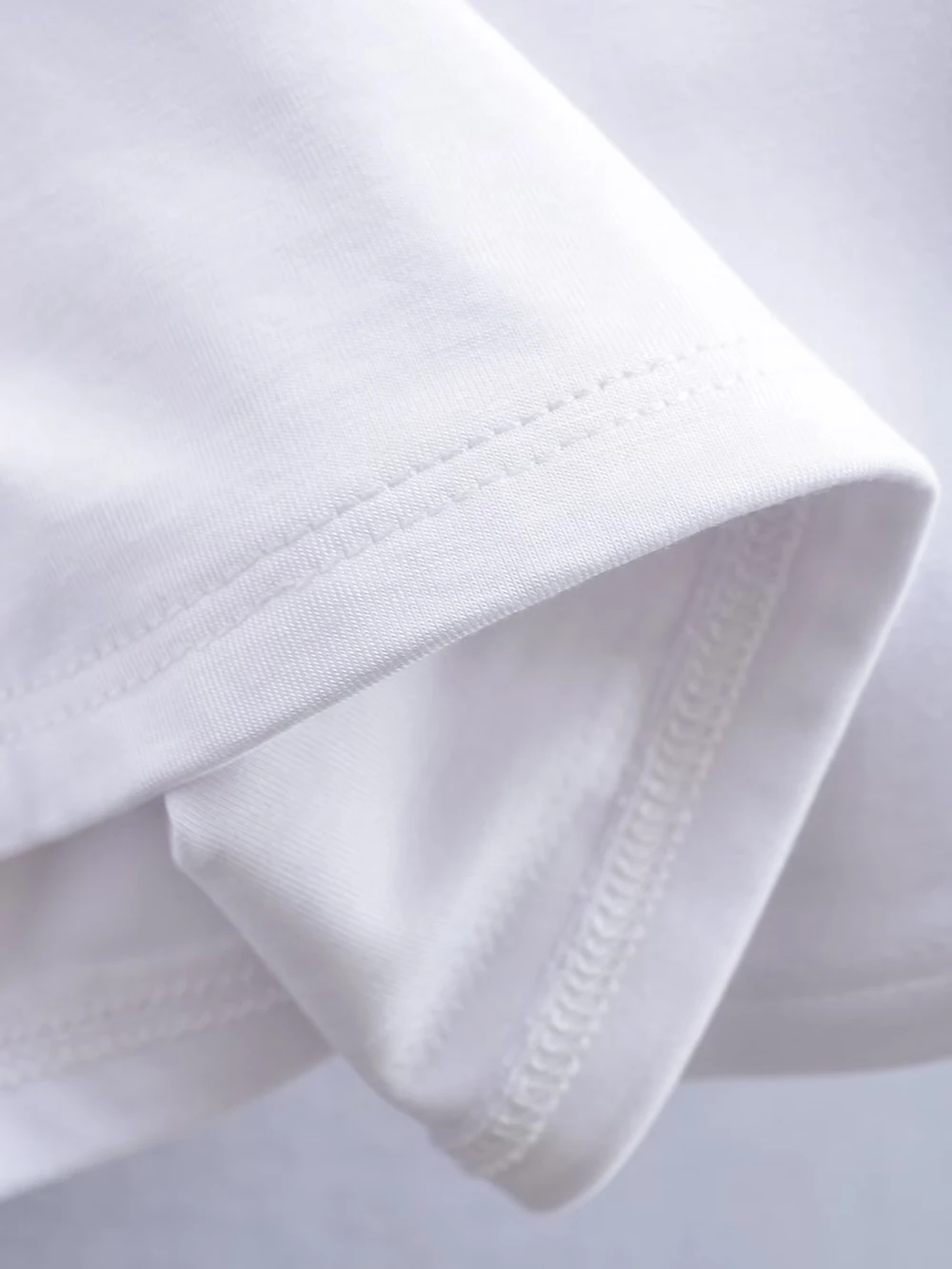 Женский трикотажный топ без рукавов с квадратным вырезом