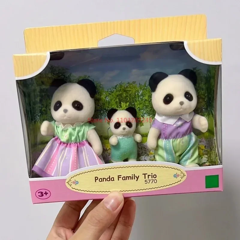 Hot Out Of Print Семья из трех лесных семей Панда Шоколадный кролик Красочная фигурка