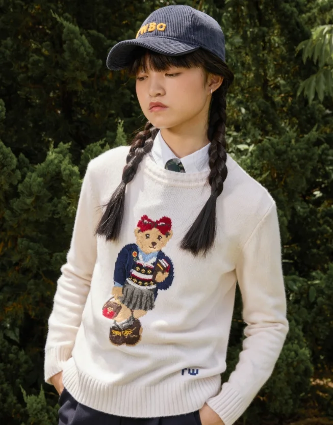 

White Color Fashion Knit Embroidery Bear Women Sweater Winter Fall Long Sleeves Student Tops Pullovers Clothes