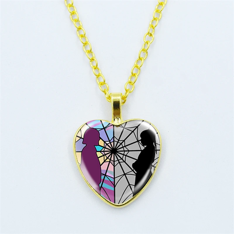 

Женское колье с подвеской в виде сердца, золотистого цвета