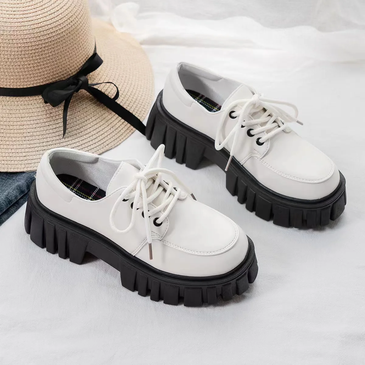 

Large base sponge loafers female 2022 New England college wind single female shoes black jk small leather shoes