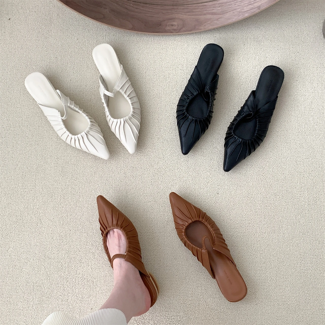 

Bailamos Women Slipper Ruffles Mules Sandals Elastic Band Pointed Toe Slippers Outdoor Flip Flops Low Heels Pleated Slides Shoes