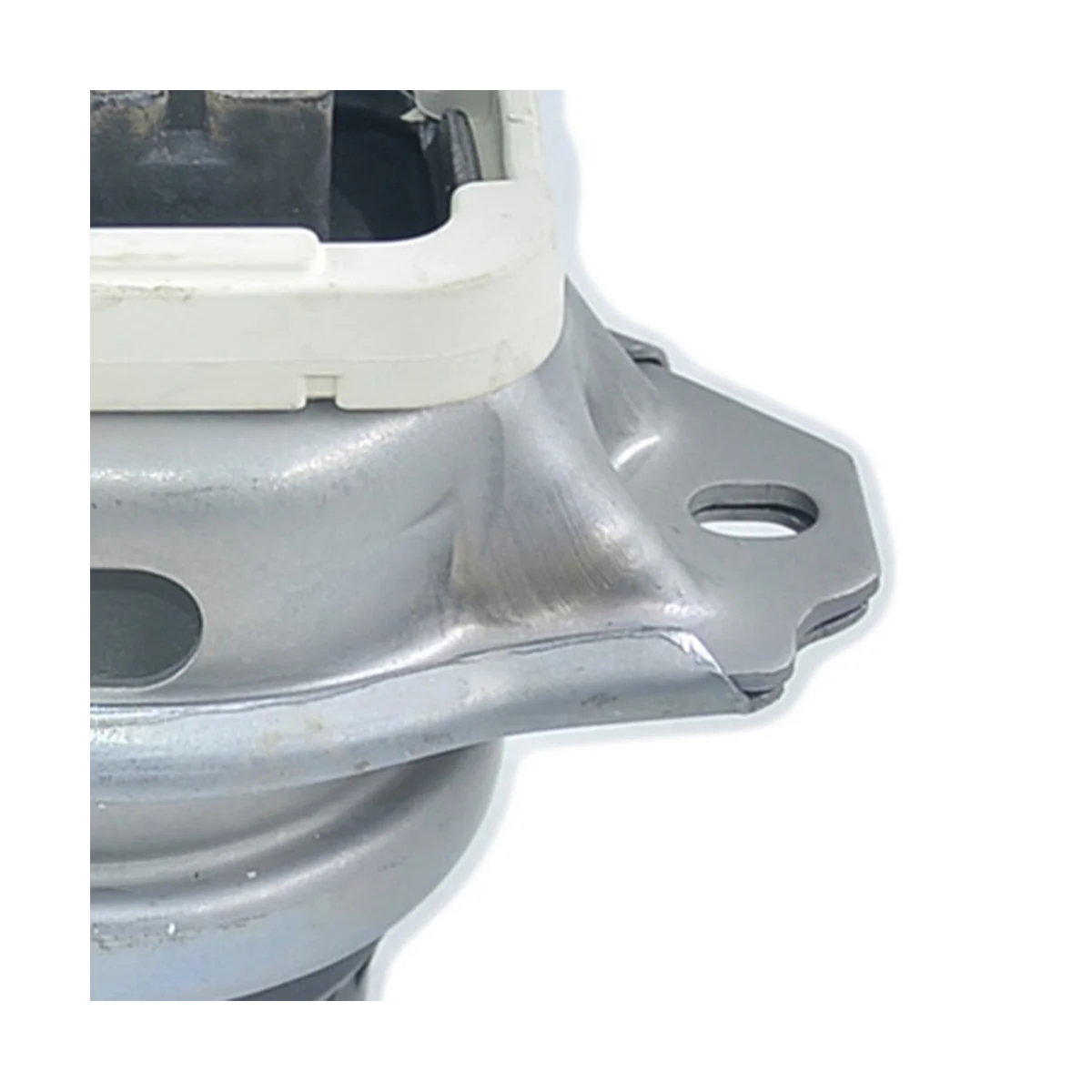 Крепление для автомобильного двигателя Land Rover Discovery Range Sport LR014113