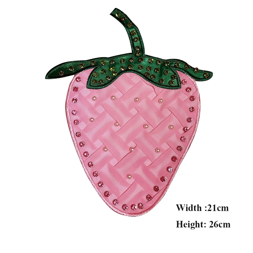 Украшение для одежды украшенное бусинами в виде клубники 21 см X 26