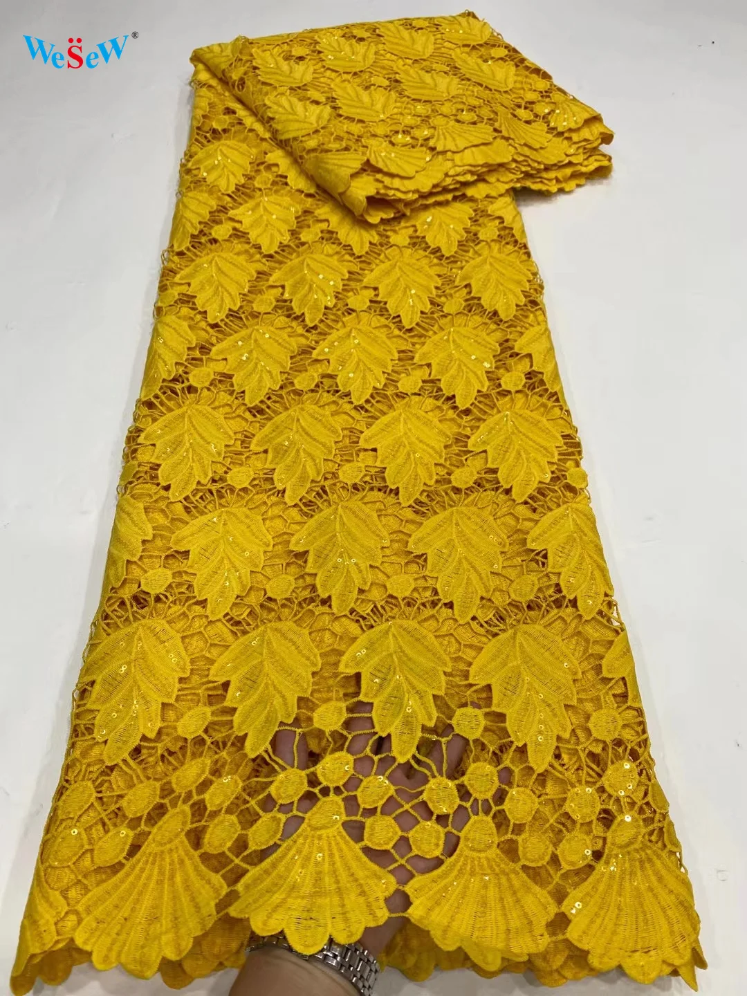 

Pure Color African Guipure Lace Fabric Dubai Style Milk Silk Cord Lace Fabric with Sequins for DIY Evening Gown BDPG45
