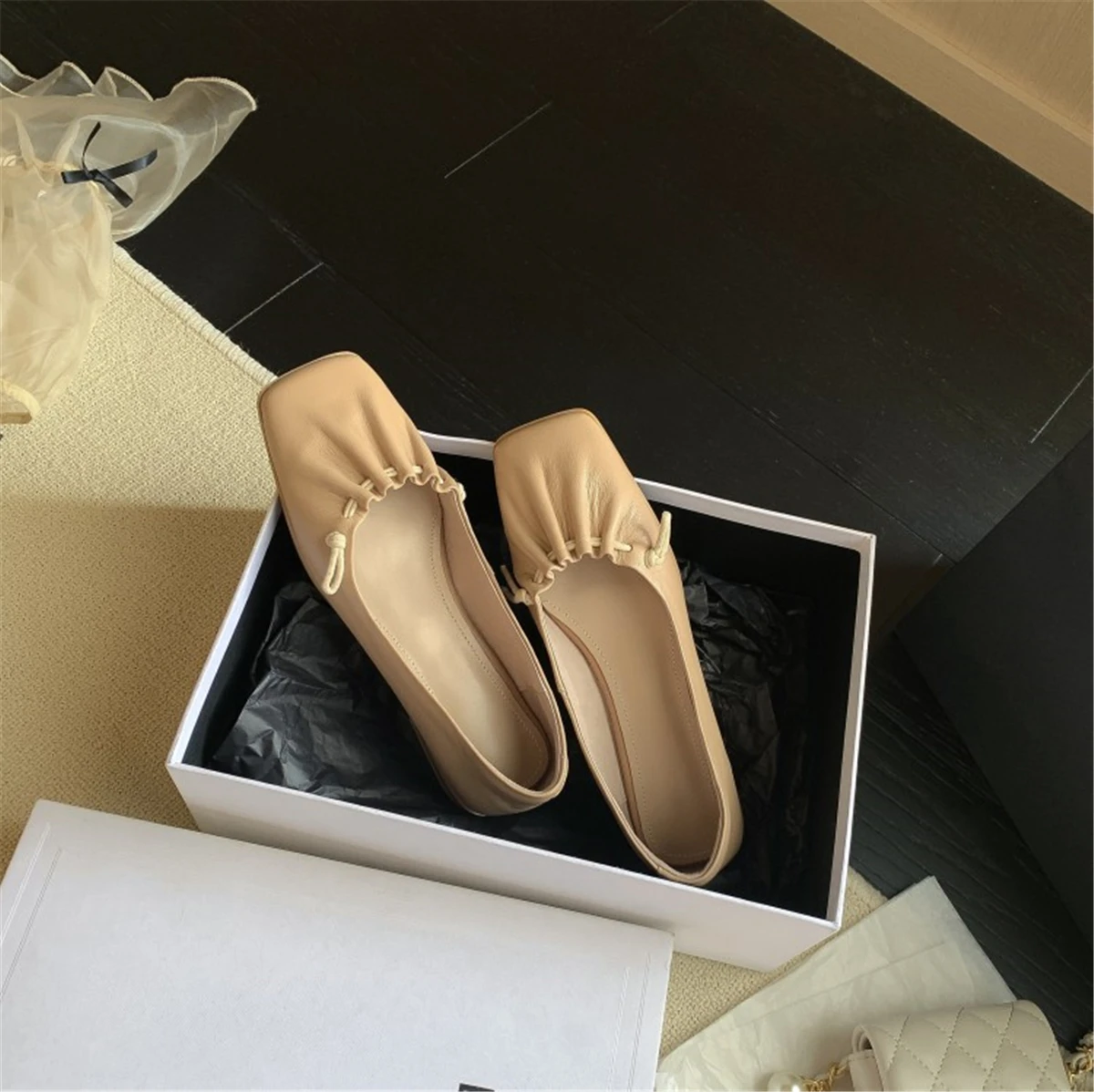 

Kmeioo повседневные мягкие туфли на плоской подошве, женские лоферы с квадратным носком, женские повседневные туфли из овечьей кожи