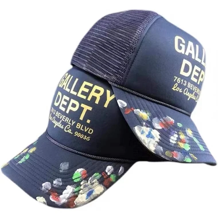 Рисунок 6 - Бейсболка GALLERY в стиле граффити
