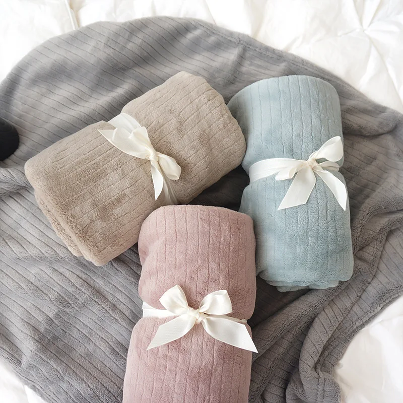 

70cmx100cm Flannel Baby Receiving Blankets Napping Blanket Children's Coral Fleece Blanket Baby Swaddle Pet Blanket