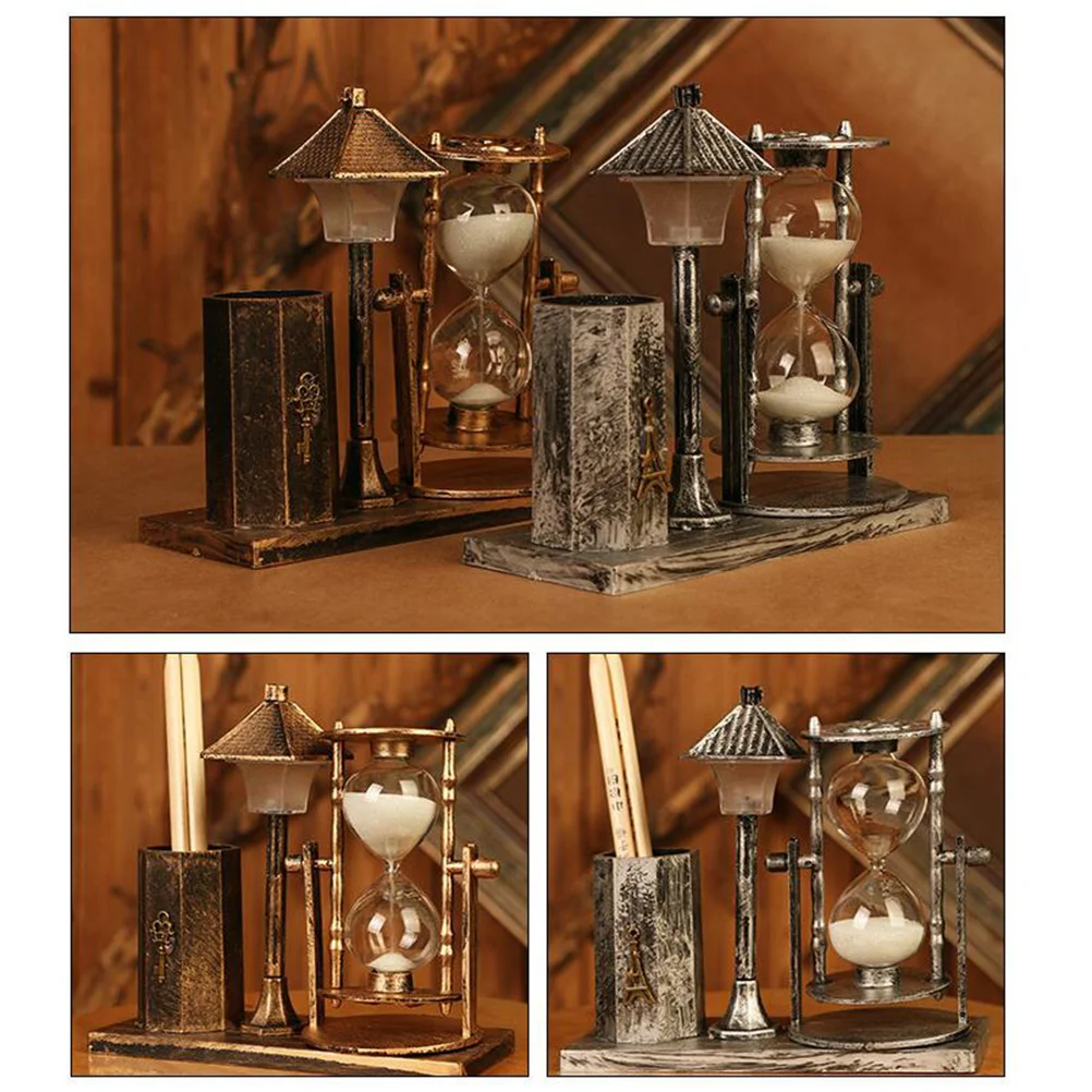 

Creative Sand Glass Antique Street Lamp Hourglass Pen Holder Delicate Night Light Desktop Handicraft Gift (Golden Random Style)