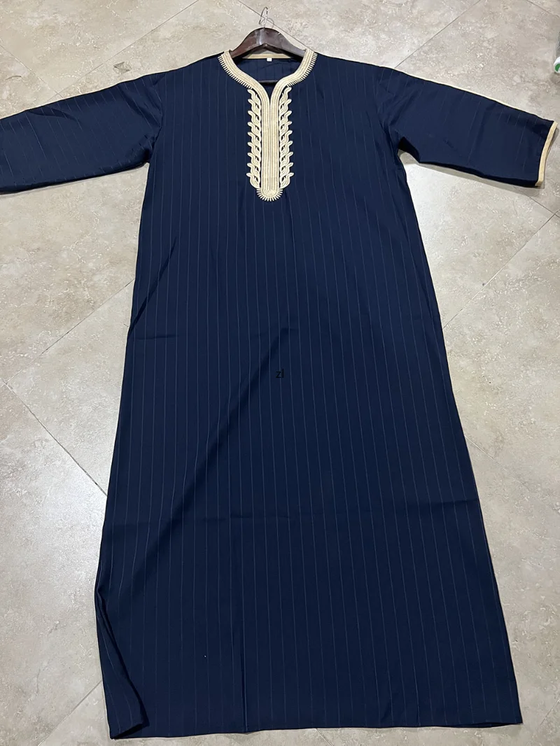 2023 Spring Summer Muslim Men Fashion Long Sleeve V-neck Polyester embroidery Jubba Thobe Muslim Men Clothing Muslim Abaya