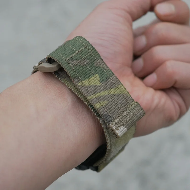 Фото FATBEAR [для Garmin Suunto amazfit Band] нейлоновый ремешок с военными правилами и тактиками 22 мм Multicam MC №2