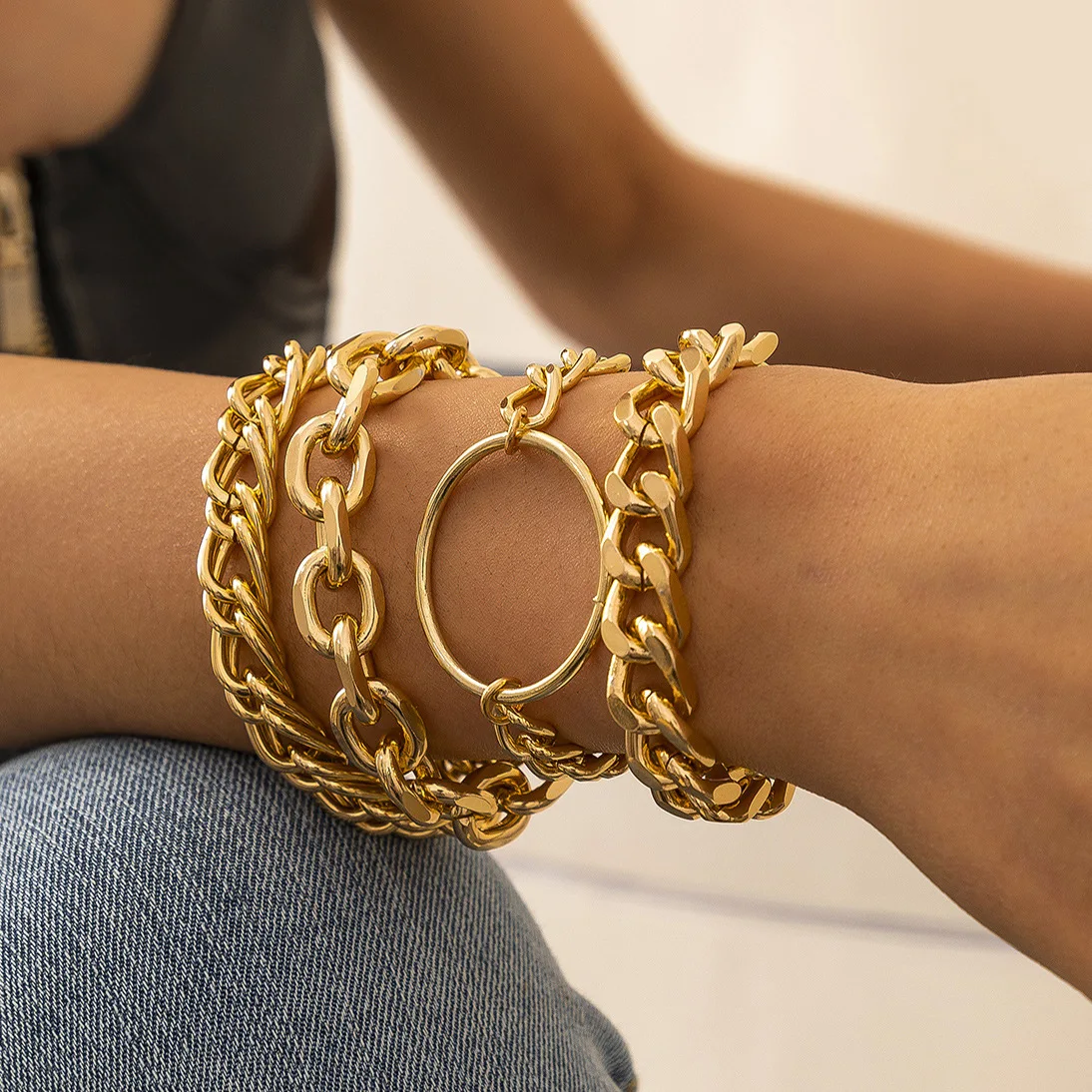 

Exaggerated Large Bracelet Set For Women Vintage Metal Punk Jewelry Gift
