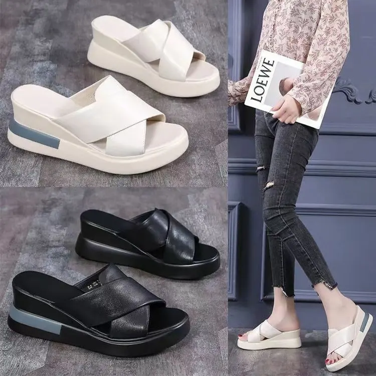 

Low Shoes Woman 2023 Slippers Casual Platform On A Wedge Pantofle Luxury New Summer Slides PU Hoof Heels Rome Basic Fashion Scan