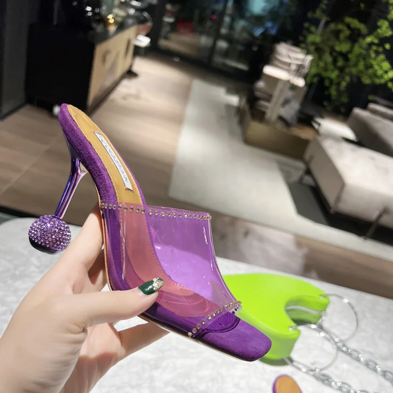 

Сандалии женские на высоком каблуке, с металлической пряжкой и кристаллами