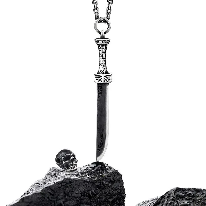 

New 2023 Vintage Fashion Sword Necklace Unisex Hip-hop Punk Long Pendant Banquet Jewelry Accessories Gift