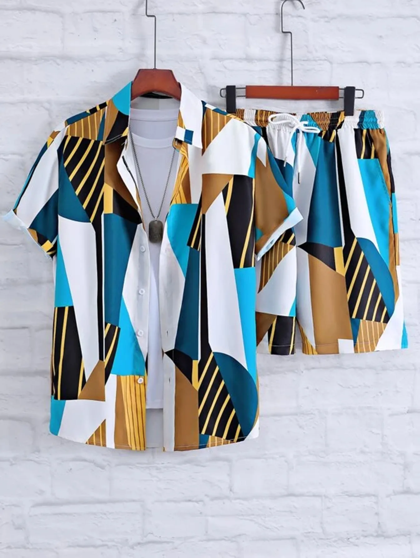 New Casual Summer 3D Printed Men's Shirt Suit Stylish High-Quality Men's Beach Shirt and Drawstring Shorts 2-piece Set