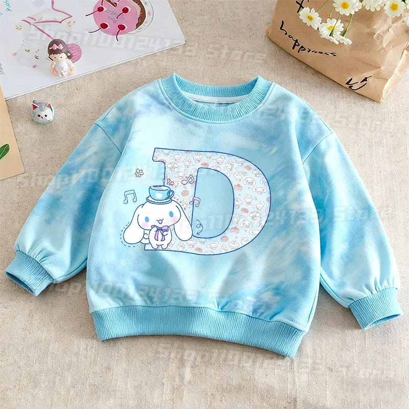 Фото Милая футболка Cinnamoroll в уличном стиле для девочек, с принтом Sanrio и аниме-буквами, детская, Y2K, кавайная, тай-дай, уличная, пуловер, с длинными рукавами №5