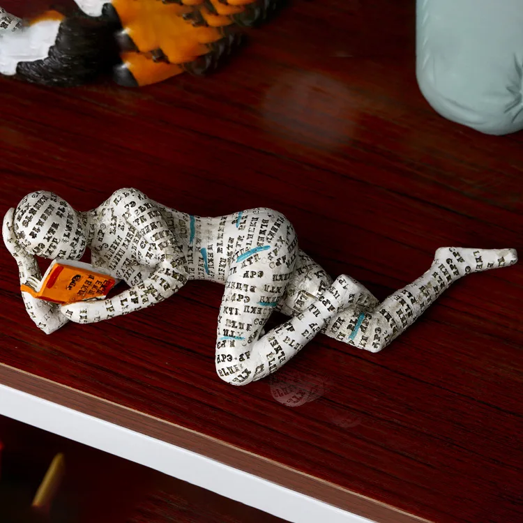 

Reading Woman Pulp Molding Resin Handicraft Decoration Living Room Decoration Home Creative Features Desk Accessories