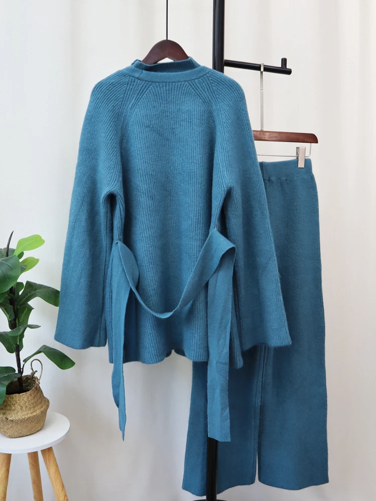 Модный женский вязаный костюм осень-зима 2023 новый элегантный кардиган + свитер